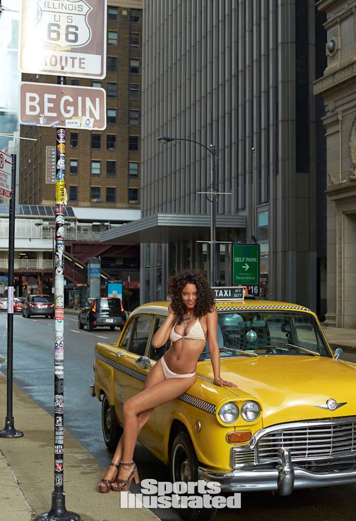 ariel meredith 2015 web photo x158191_tk1_0108-rawmasterwm.jpg